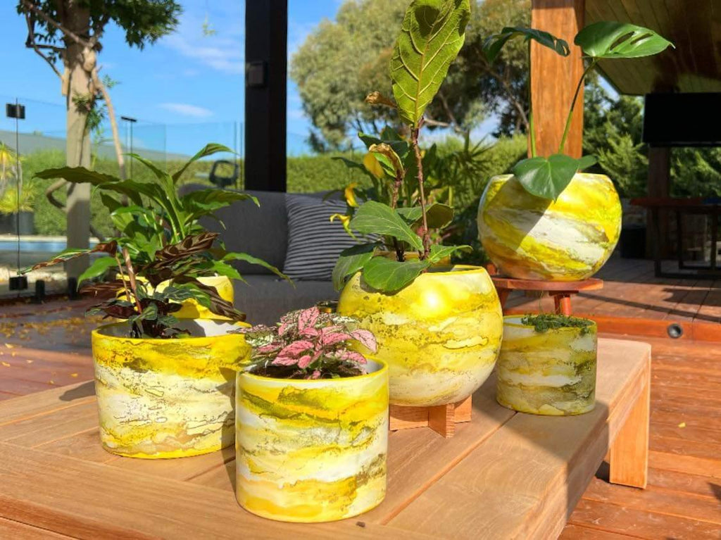 Moonpot Mini ARTISAN DESIGNED - MOON POT BAHAMAS - SMALL – Forum4 Collections