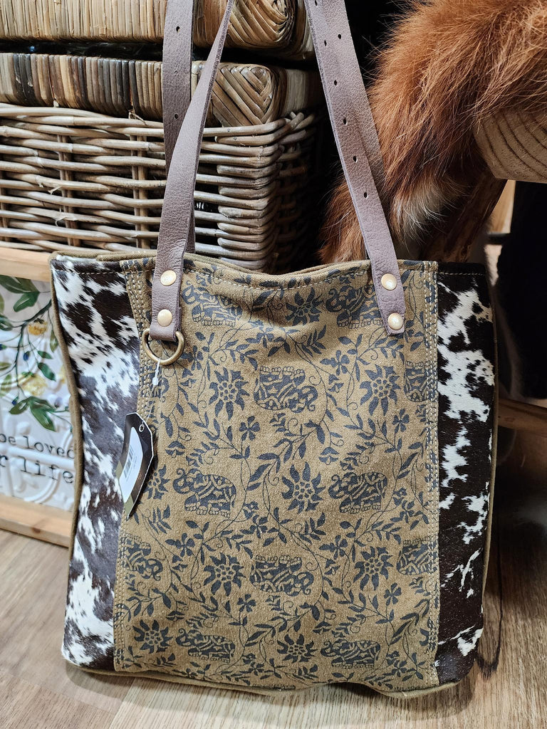 FLORAL COWHIDE & LEATHER BAG