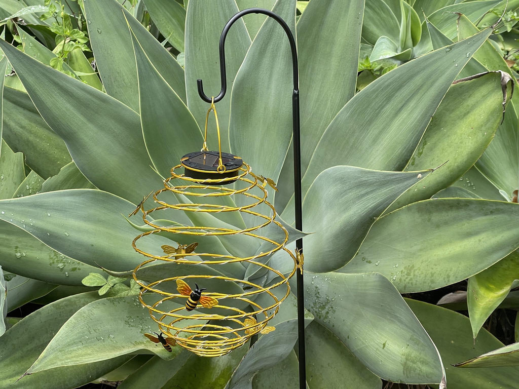 SOLAR BEEHIVE GARDEN STAKE